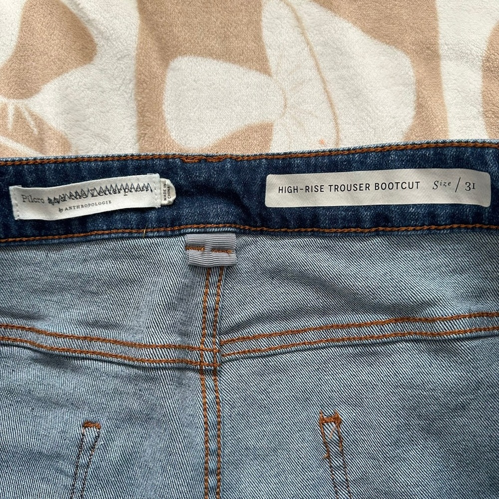 Anthropologie Pilcro High-Rise Trouser Bootcut Jeans Medium Wash Denim Size 31 - Picture 10 of 13